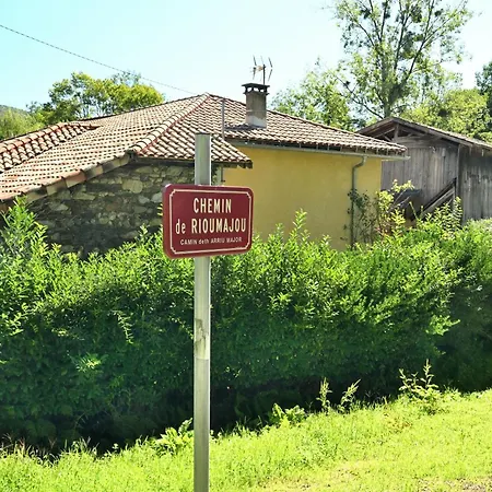 Les Du Ruisseau Chein-Dessus