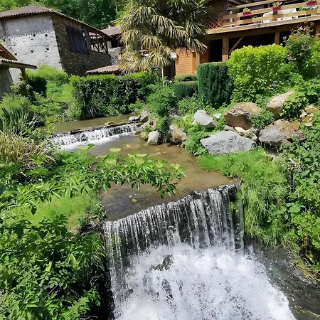 Апартаменты Les Du Ruisseau *