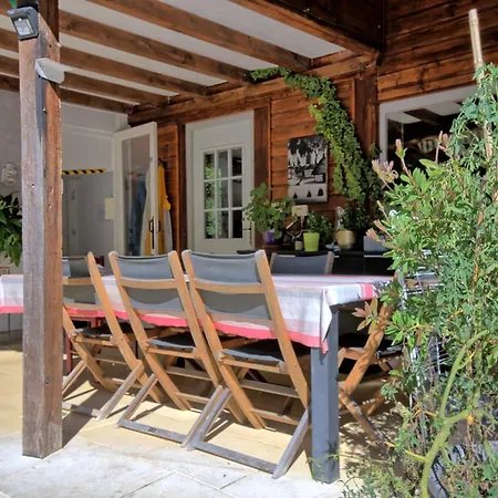 Апартаменты Les Du Ruisseau Chein-Dessus